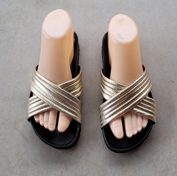 Dune London - Linate Gold Metallic Slip on Sandals - Picture 2 of 7